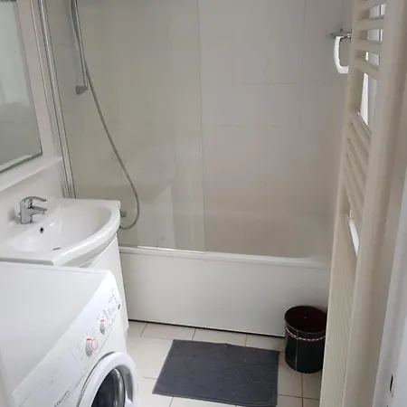 Paris Rdc - Proche Centre *